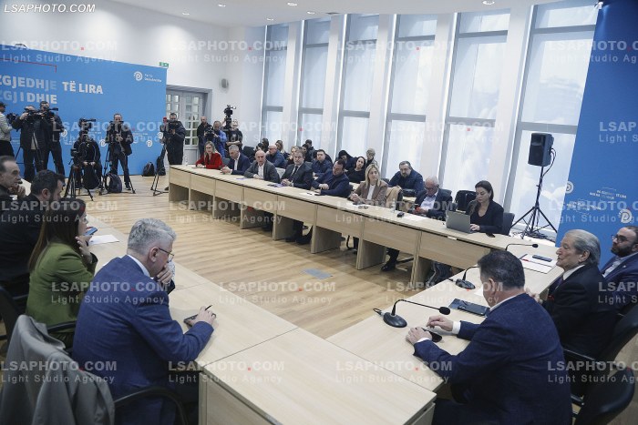 Mbledhje e kryesise se PD