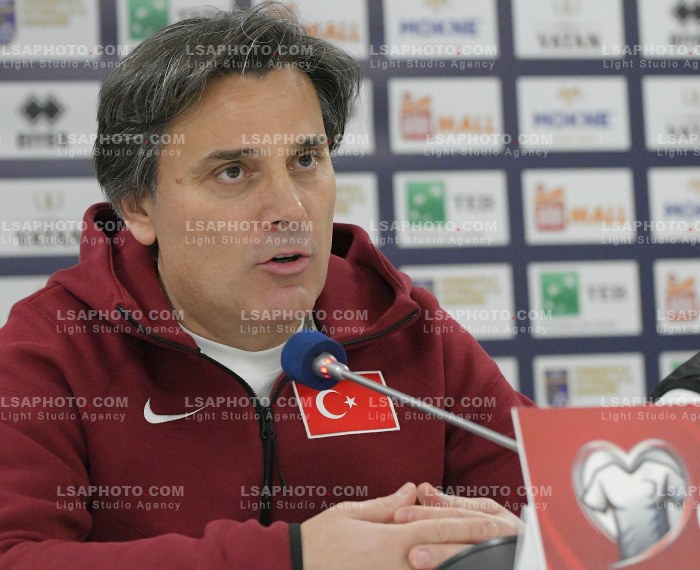 Konference per shtyp e Vincenzo Montella