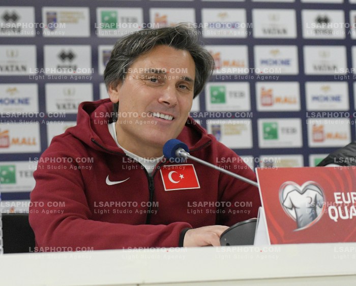 Konference per shtyp e Vincenzo Montella