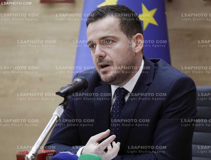 Konference e ministrit Andis Salla