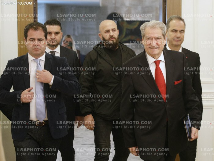 Takim i PD per reformen territoriale
