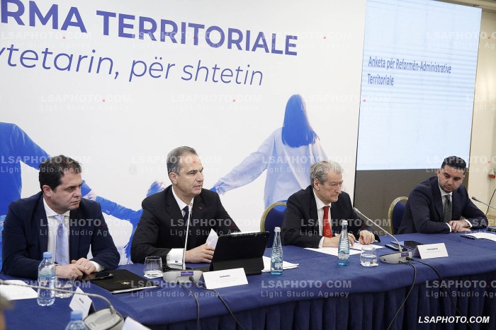 Takim i PD per reformen territoriale