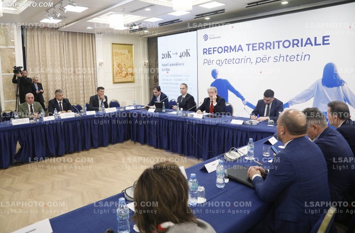 Takim i PD per reformen territoriale