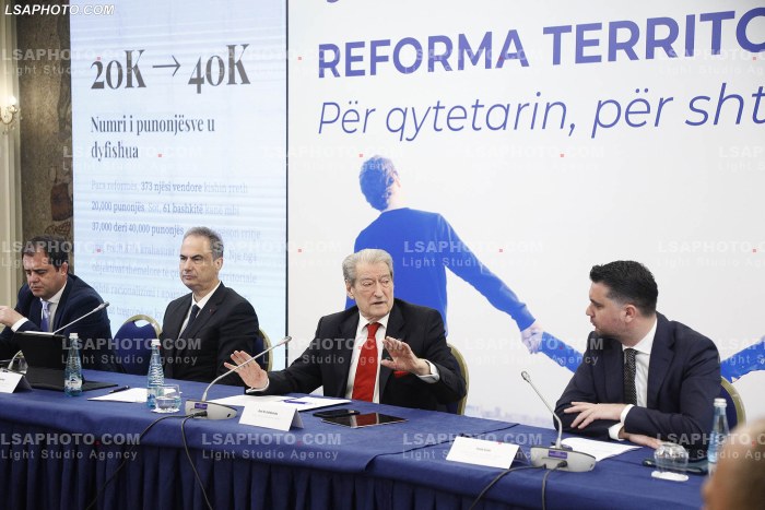Takim i PD per reformen territoriale