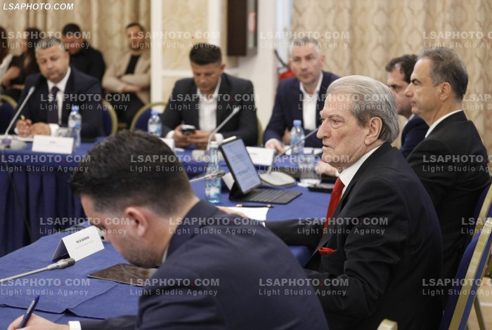Takim i PD per reformen territoriale