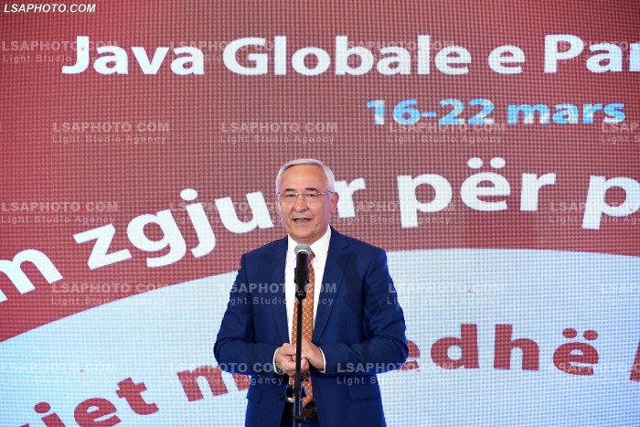 Ceremonia e Javes Globale te Parase 2026