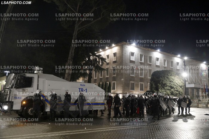Proteste e PD ne Tirane