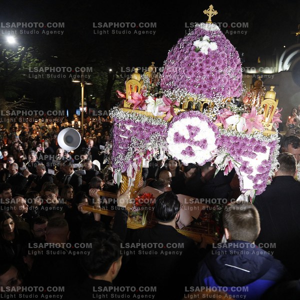 Procesioni i se Premtes se Madhe ne Tirane.