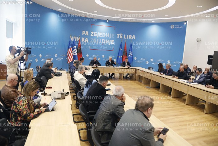 Sali Berisha ne Mbledhje