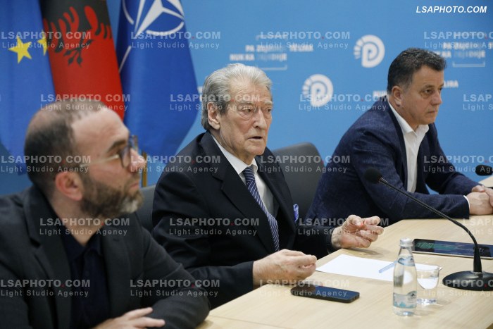 Sali Berisha ne Mbledhje