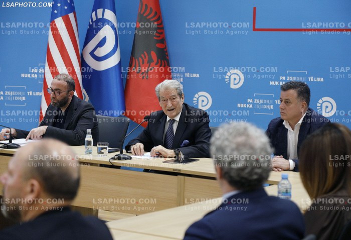 Sali Berisha ne Mbledhje