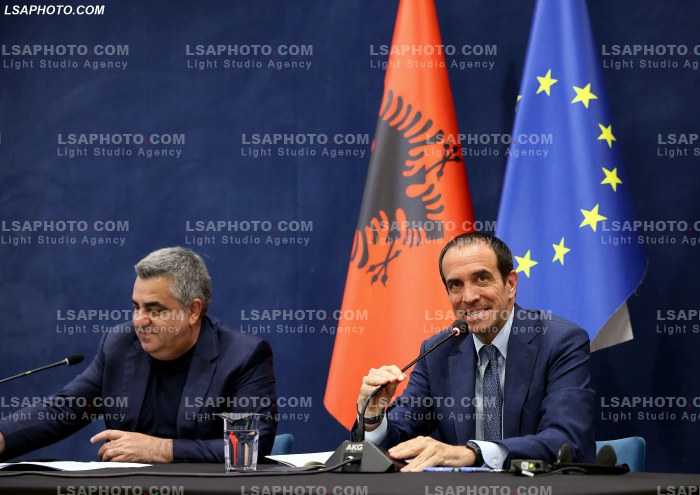 KONFERENCE PER KAMPIONATIN E PADEL NE TIRANE