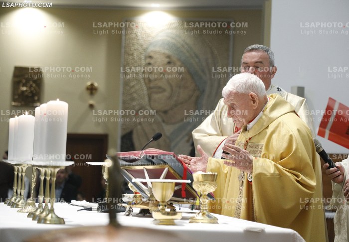 70 vjetori i shugurimit meshtarak te Ernest Simonit