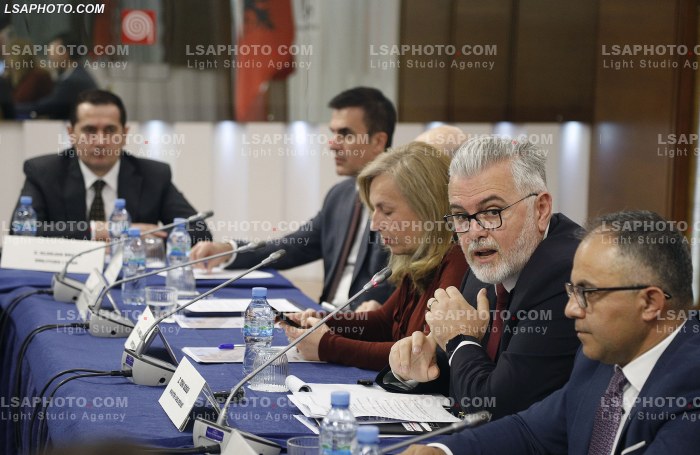 Mbledhja e pare e perbashket e KLGJ dhe KLP