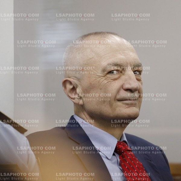 Gjykimi ndaj Metes dhe Kryemadhit ne GJKKO