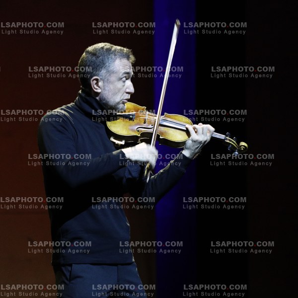 Violinisti Papavrami Koncert ne TKOB