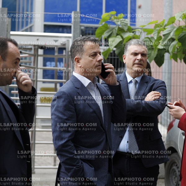 Deputetet e PD dhe PL ne Gjyqin e Metes