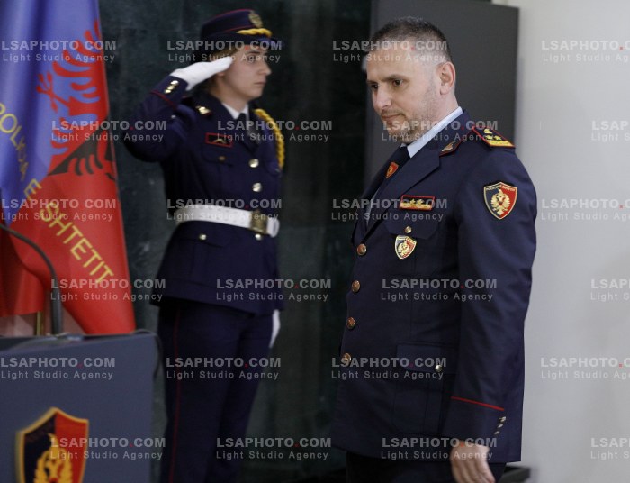 Drejtori i Policise Hita Konference Shtypi