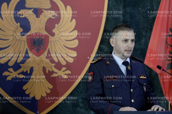 Drejtori i Policise Hita Konference Shtypi
