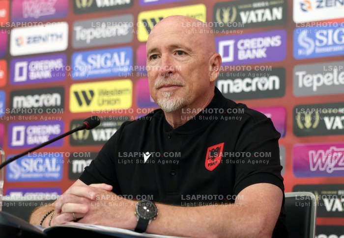 Trajneri i Kombetares Rolando Maran ne Konference Shtypi