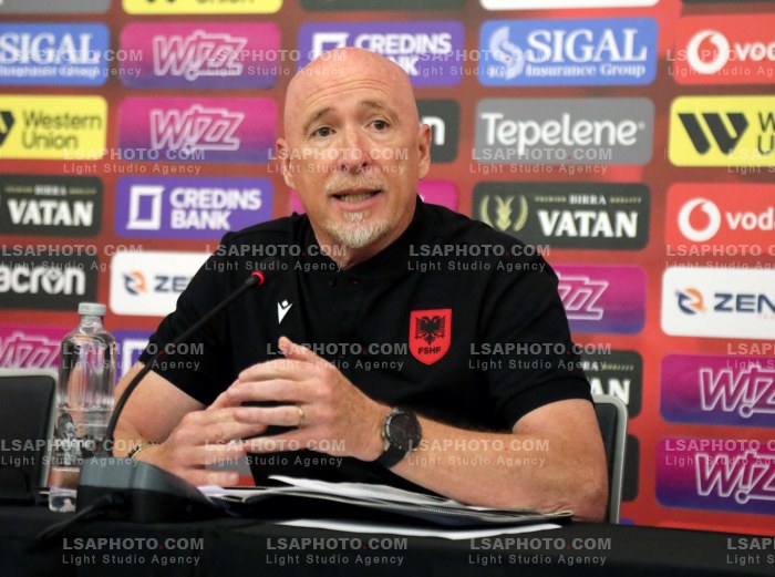 Trajneri i Kombetares Rolando Maran ne Konference Shtypi