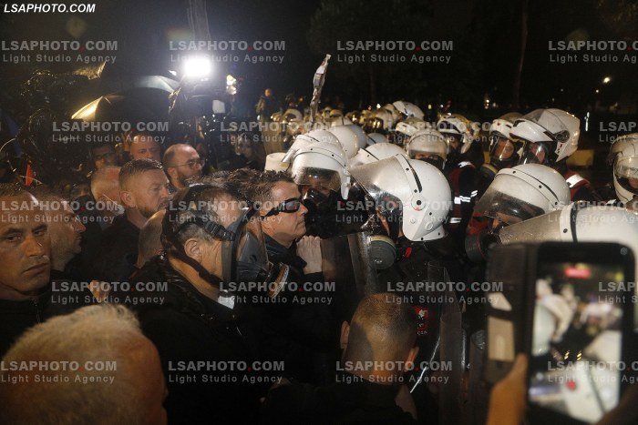 Proteste e Partise Demokratike para kryeministrise
