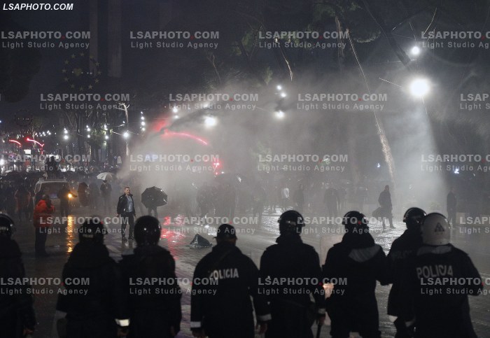 Proteste e Partise Demokratike para kryeministrise