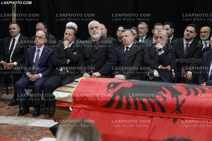 Homazhet per Servet Pellumbin