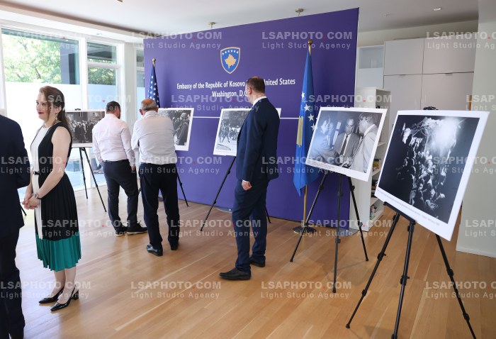 Ekspozita e Fotografit Hazir Reka ne Ambasaden e Kosoves ne Washington DC.