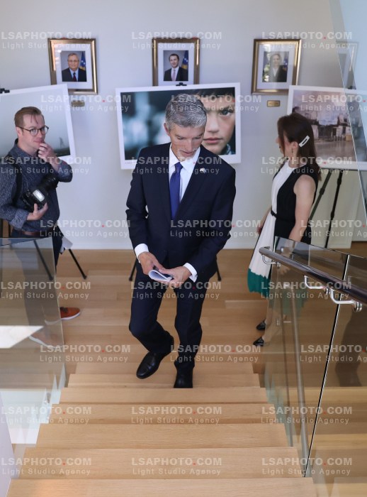 Ekspozita e Fotografit Hazir Reka ne Ambasaden e Kosoves ne Washington DC.