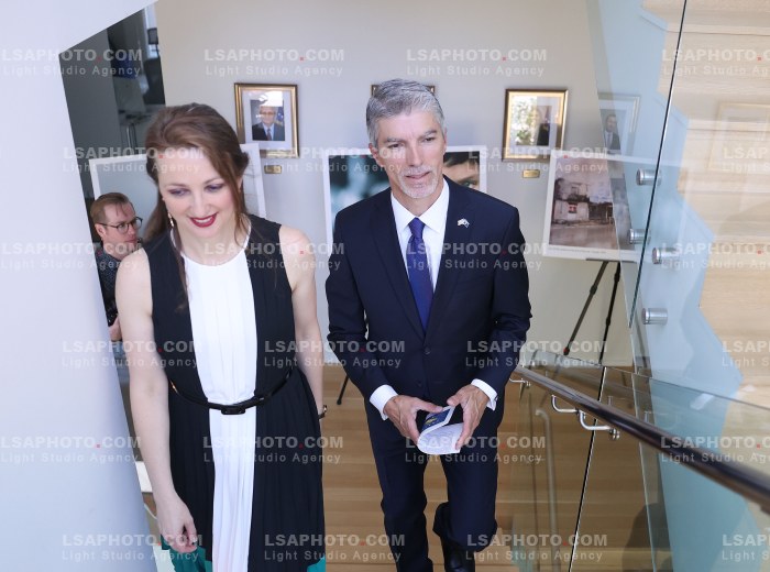 Ekspozita e Fotografit Hazir Reka ne Ambasaden e Kosoves ne Washington DC.
