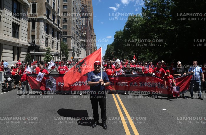 Parada e Shqiptareve ne New York e Organizuar nga Albanian Roots