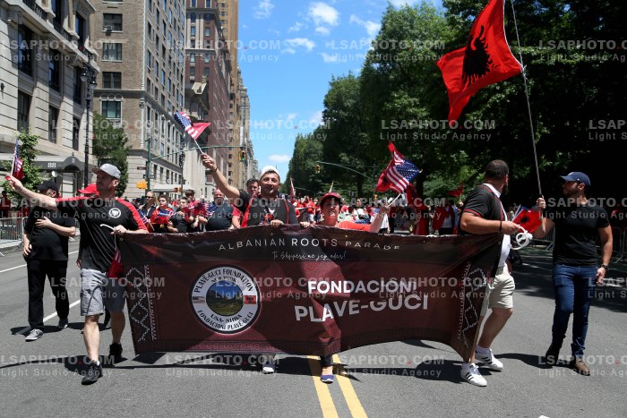 Parada e Shqiptareve ne New York e Organizuar nga Albanian Roots