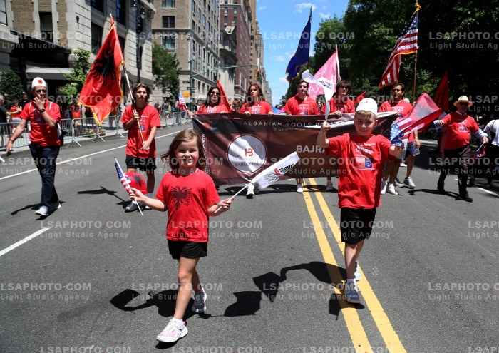 Parada e Shqiptareve ne New York e Organizuar nga Albanian Roots
