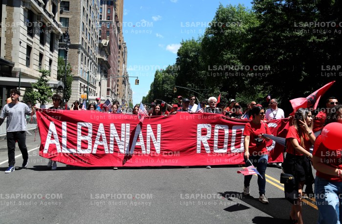 Parada e Shqiptareve ne New York e Organizuar nga Albanian Roots