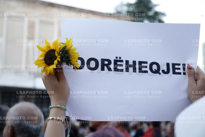 Protesta e Qytetareve para Kryeministrise ne Diten e 24