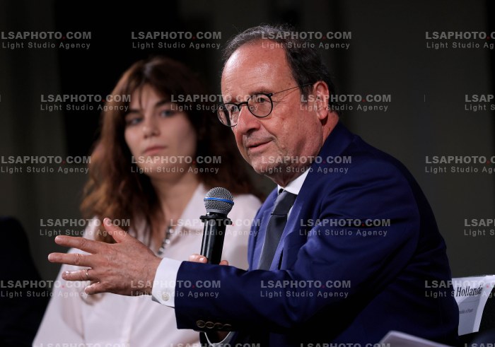 Francois Hollande ne Tirane