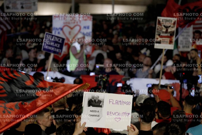 Protesta e Qytetareve para Kryeministrise ne Diten e 35