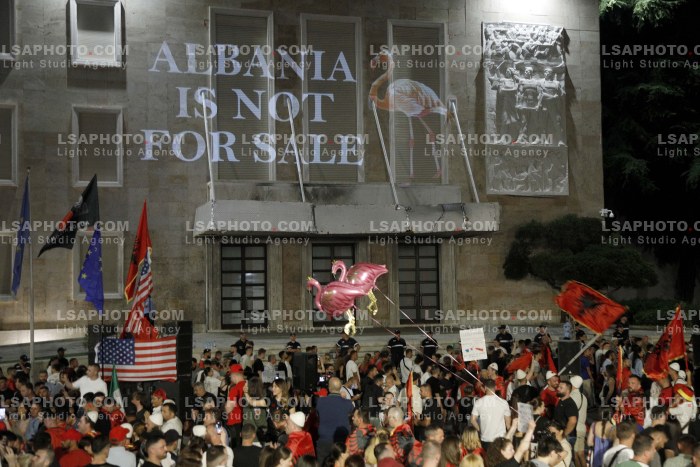 Protesta e Qytetareve para Kryeministrise ne Diten e 35
