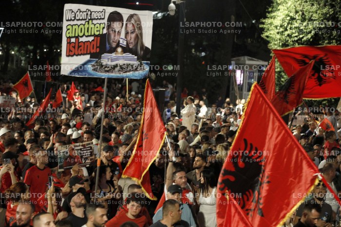 Protesta e Qytetareve para Kryeministrise ne Diten e 35