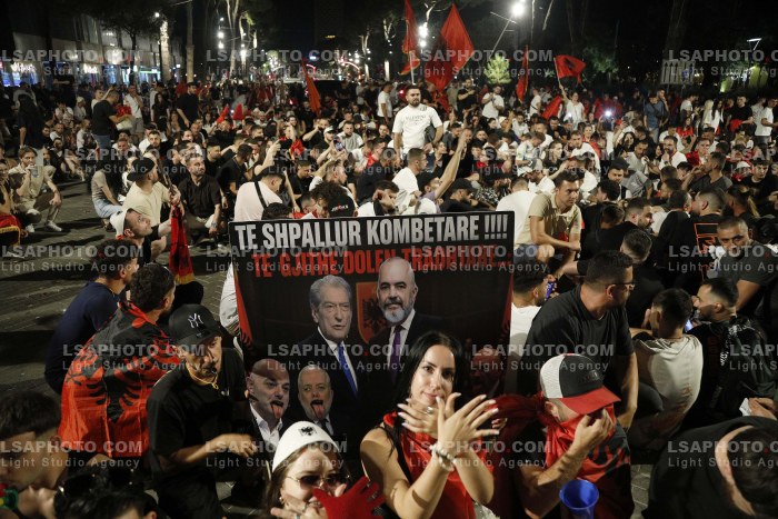 Protesta e Qytetareve para Kryeministrise ne Diten e 35