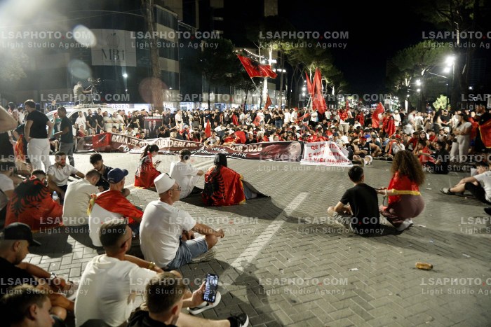 Protesta e Qytetareve para Kryeministrise ne Diten e 35