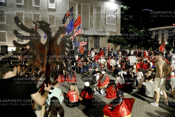 Protesta e Qytetareve para Kryeministrise ne Diten e 35