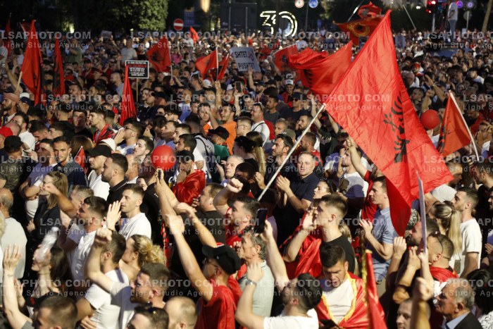 Protesta e Qytetareve para Kryeministrise ne Diten e 35