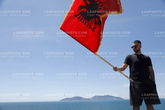 Proteste ne Narte dhe Zvernec