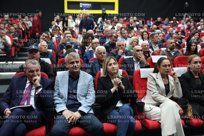 Degjese e komisionit per reformen territoriale ne Vlore