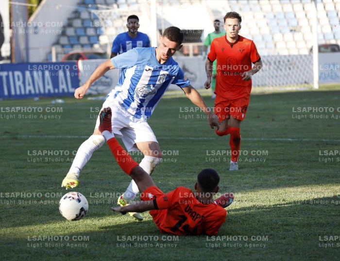Futboll Tirana - Vora