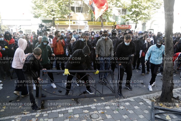 Protesta e Thirrur nga Studentet ne Tirane