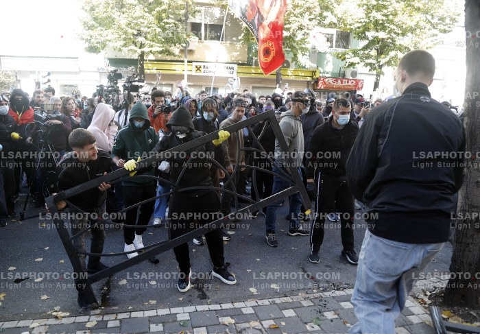 Protesta e Thirrur nga Studentet ne Tirane