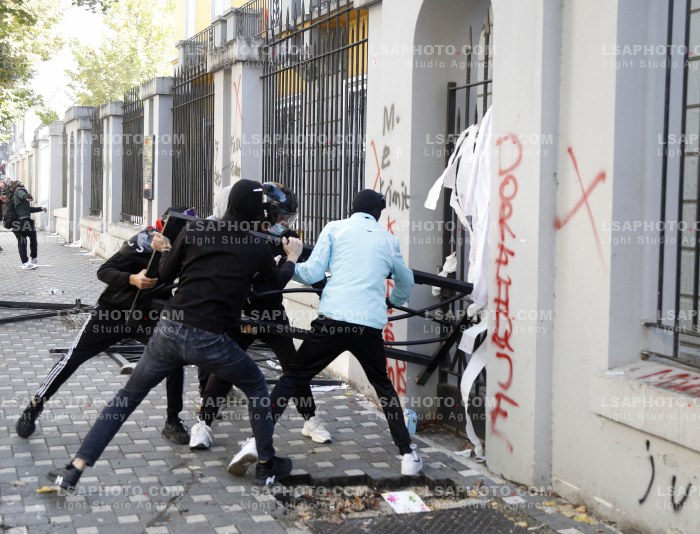 Protesta e Thirrur nga Studentet ne Tirane